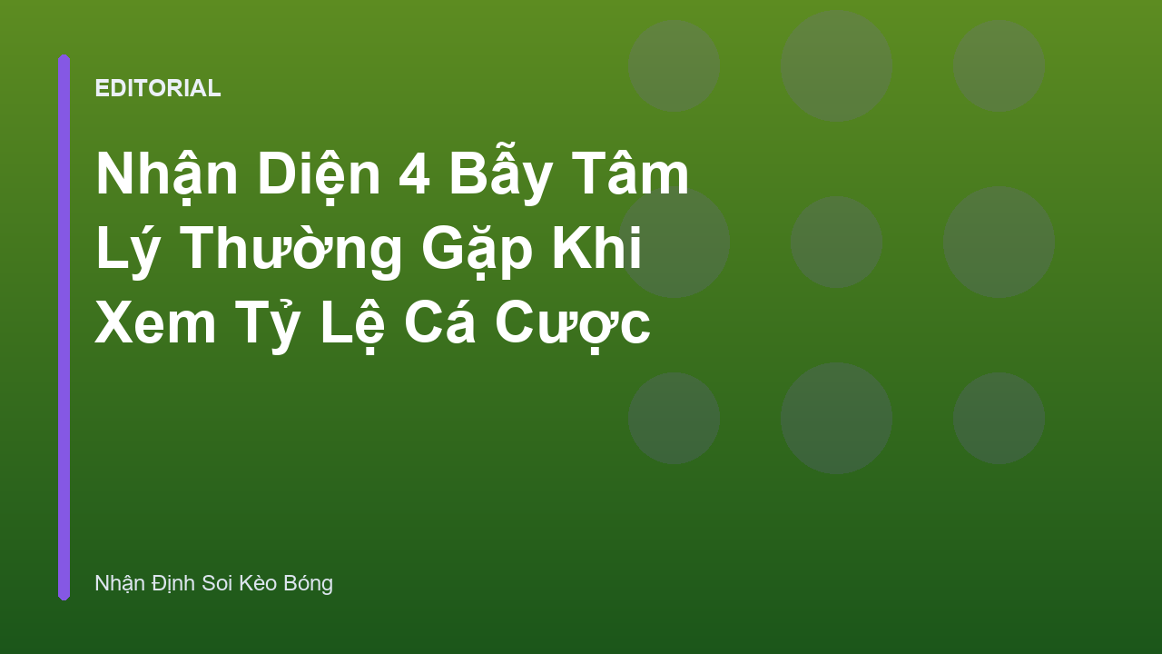 Người chơi bóng đá đang phân tích tỷ lệ kèo